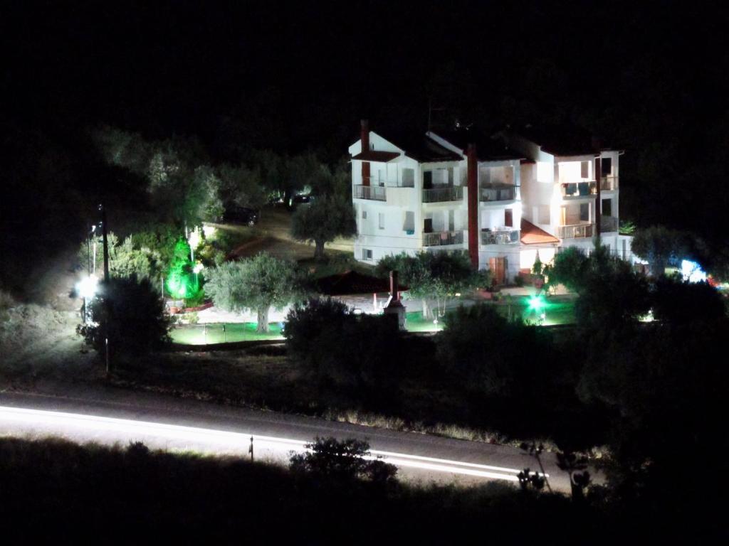 Agrelia Studios Ayios Nikolaos Bagian luar foto